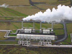Iceland-Geothermal-power-plant-1