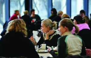 University-of-Iceland-students